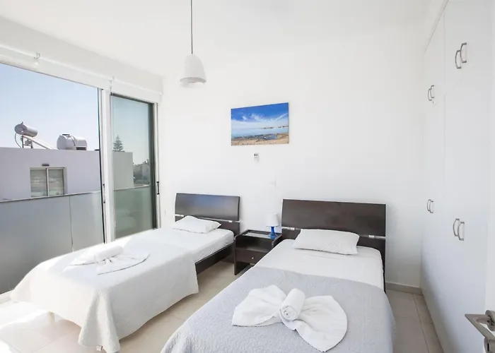 Neue Ferienvilla Fuer 10 Personen By Interhome Feriehus *