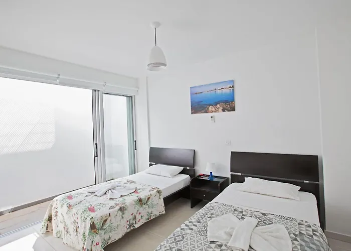 Neue Ferienvilla Fuer 10 Personen By Interhome Σπίτι διακοπών Πρωταράς